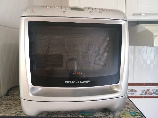 Microondas Brastemp One Fit com defeito