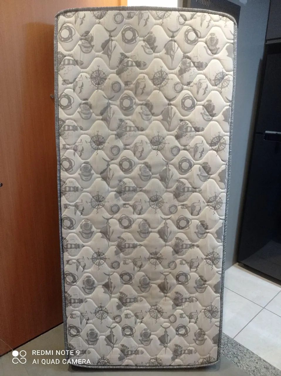 Colchão Ortobom solteiro 