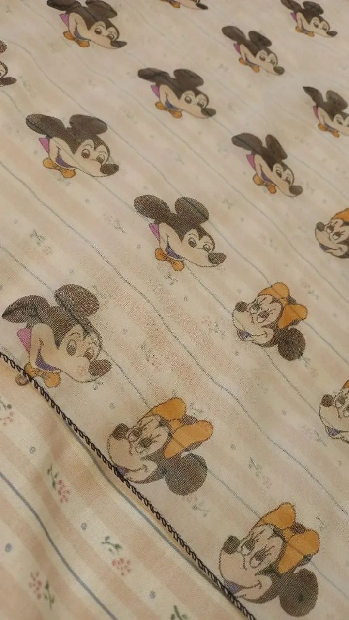 Lenço vintage Mickey e Minnie Disney  - Foto 2