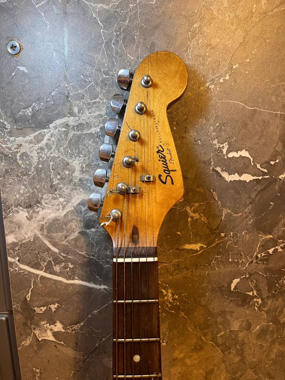 Guitarra Squier  - Foto 2