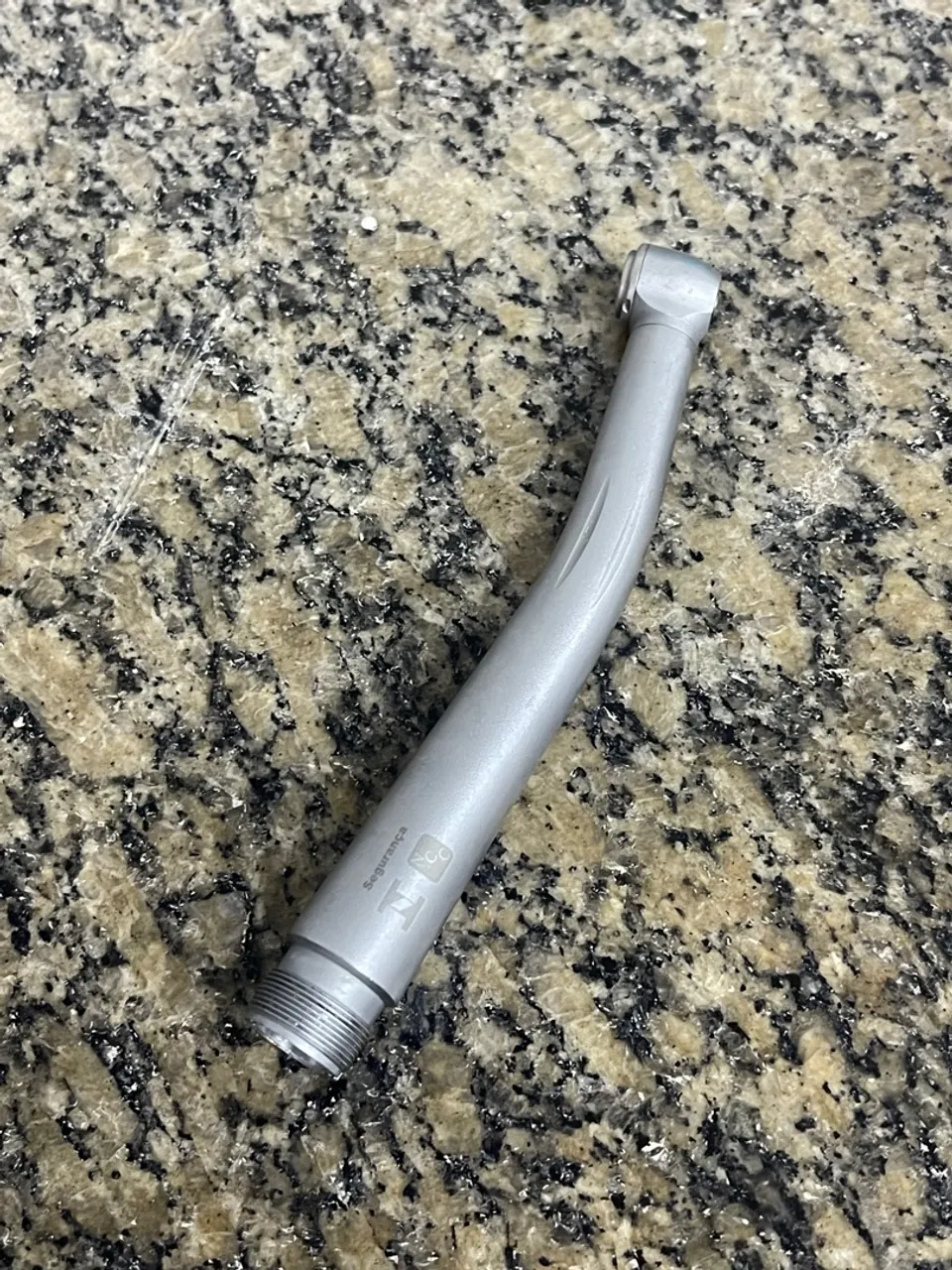 Peça de mão odontológica