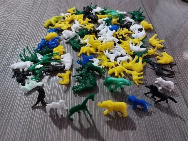 Diversão Completa Lote com 100 unidade de mini brinquedos podendo ser sortidos ou igual - Foto 3
