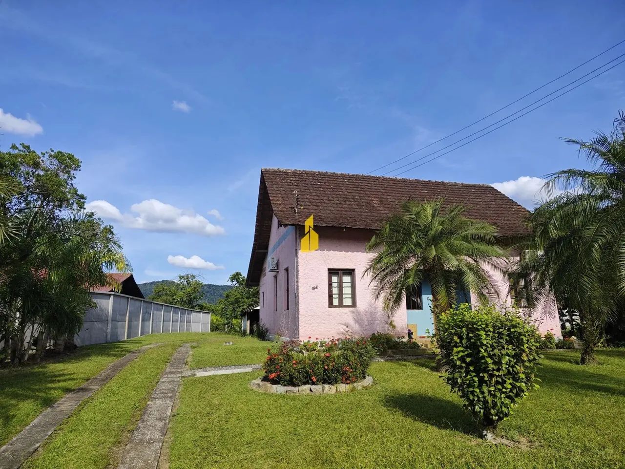 Imóvel comercial/residencial em Rio dos Cedros