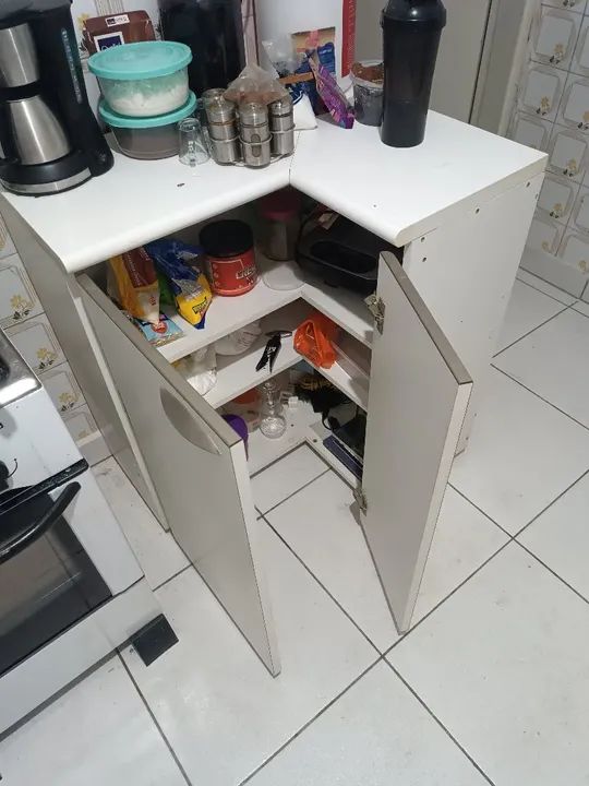 Armário de cozinha branco em ótimo estado - Foto 2