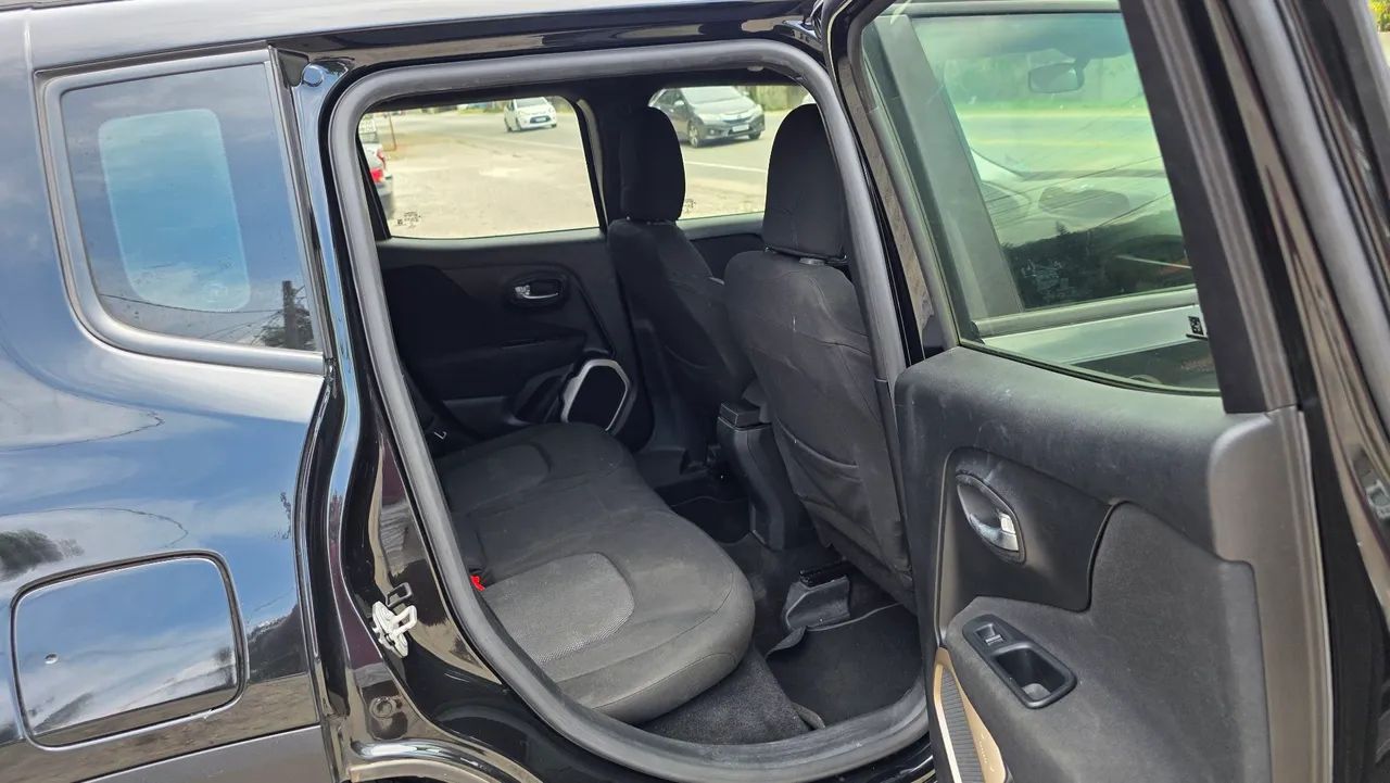 Jeep Renegade Longitude 1.8 4X2 Flex 16V Aut. 2016 - Foto 7
