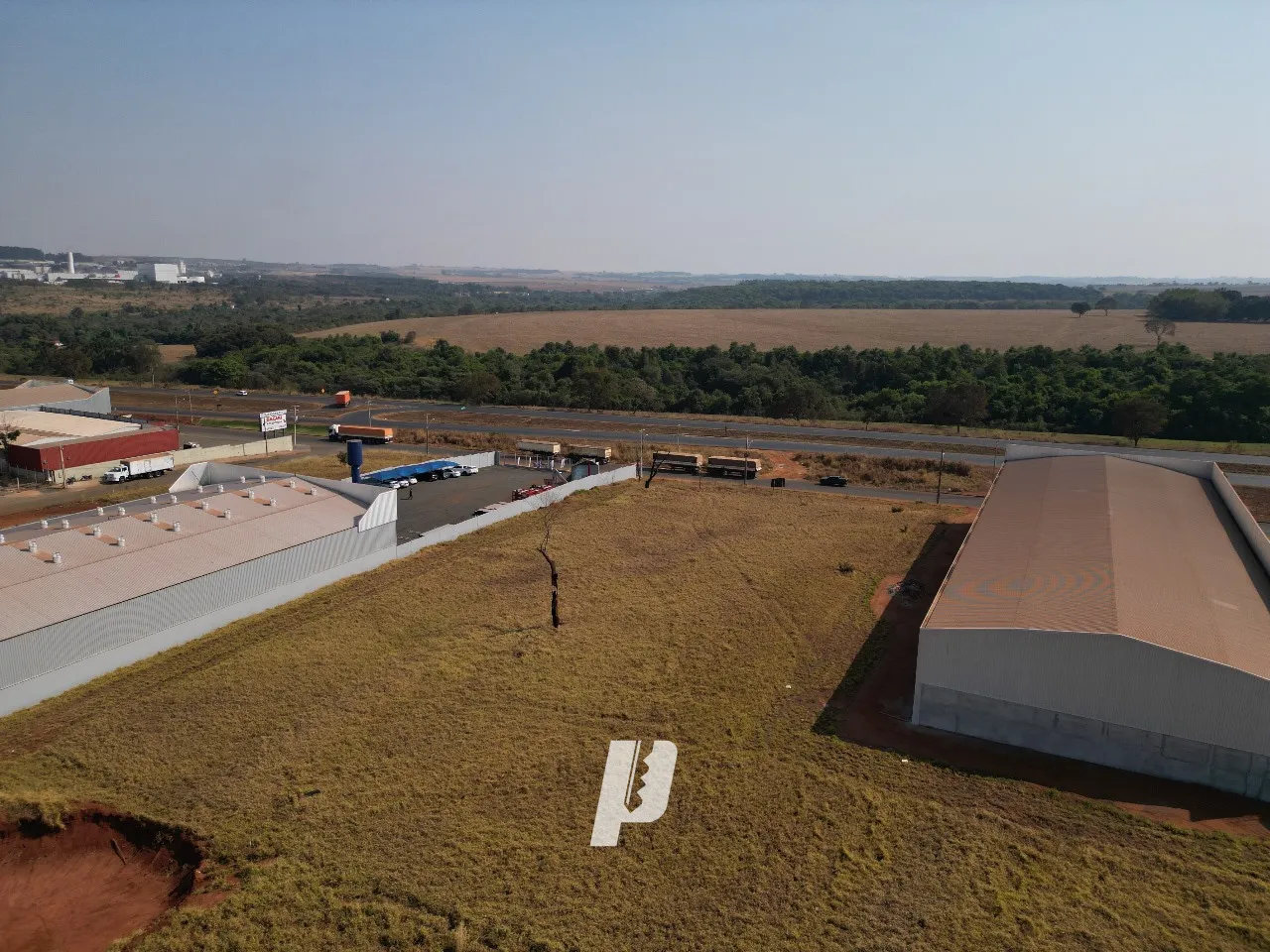 TERRENO COMERCIAL À VENDA NO CIDADE EMPRESARIAL NOVA ALIANÇA