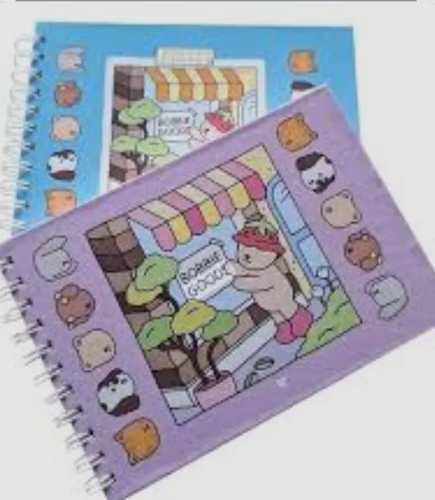Caderno de Desenho com Personagens Fofos