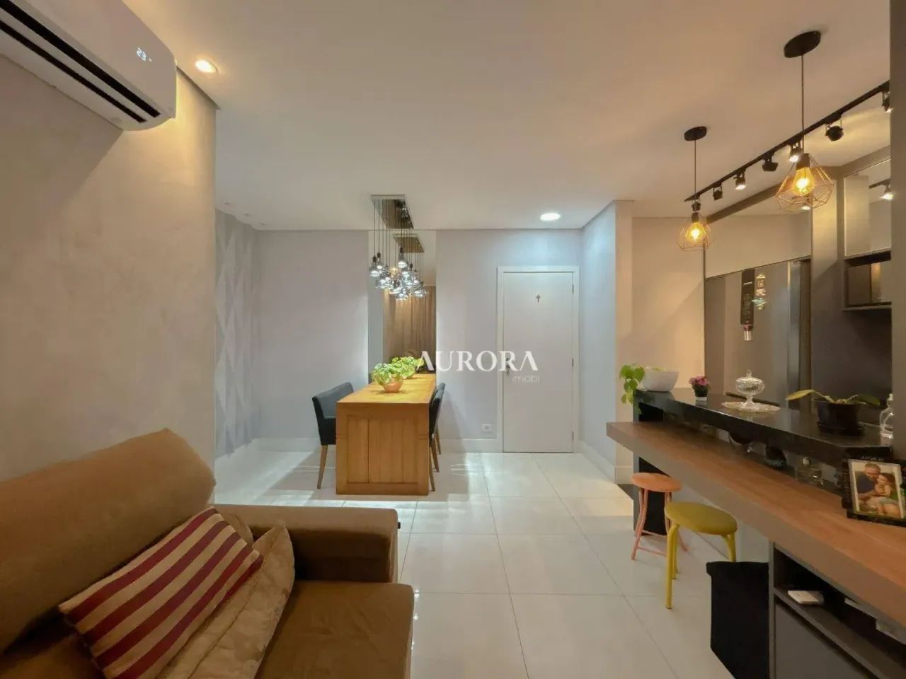 Apartamento no Edifício Uptown Residence com 2 dormitórios à venda, 85 m² por R$ 790.000 - - Foto 4