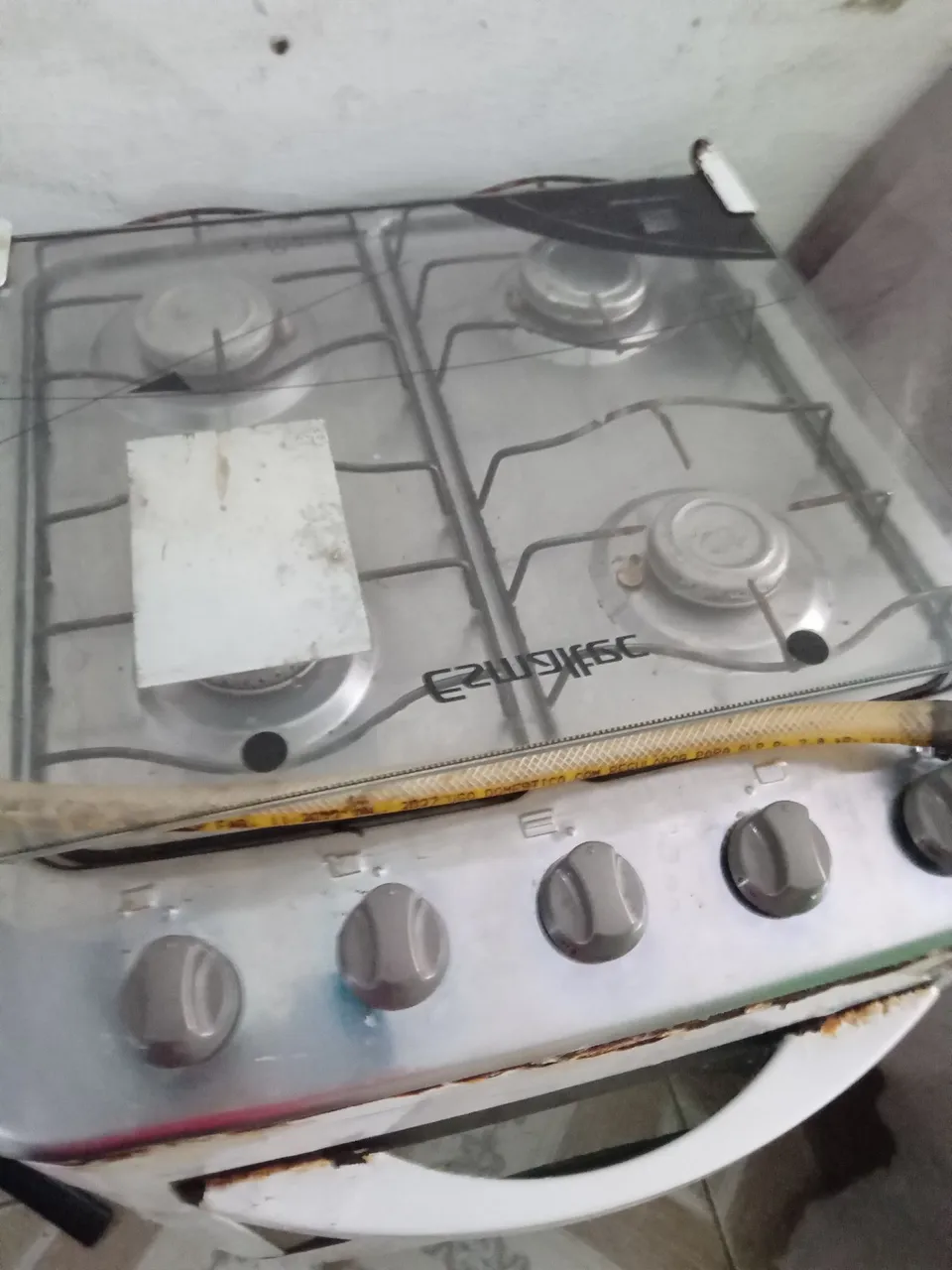 Fogão 3 bocas Esmaltec com tampo de vidro