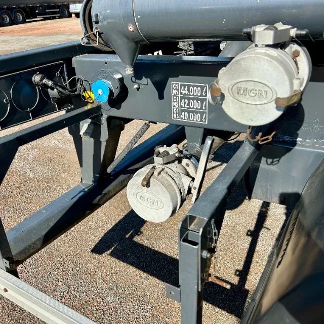 Carreta Tanque Rodotic Vanderleia 40mil litros - Foto 12