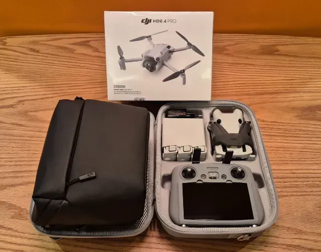 Dji Mini 4 Pro Fly More Combo Plus 3x Baterias 45min