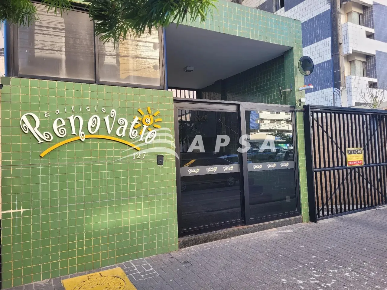 23440 APARTAMENTO DOIS QUARTOS NA JATIUCA. EDIFÍCIO RENOVATIO POSSUE PORTARIA 24 HS, GERAD