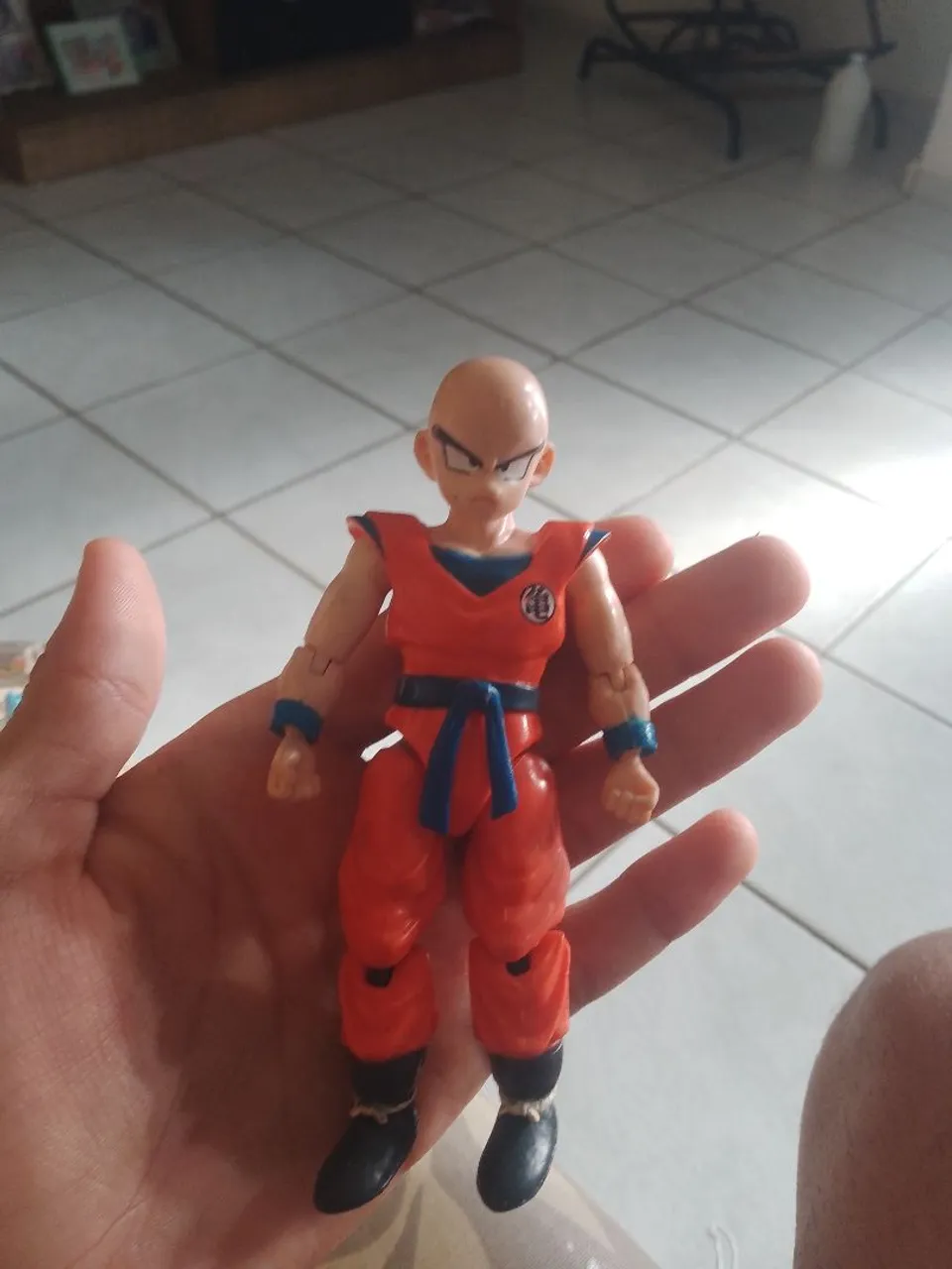 Boneco articulado só kuririn