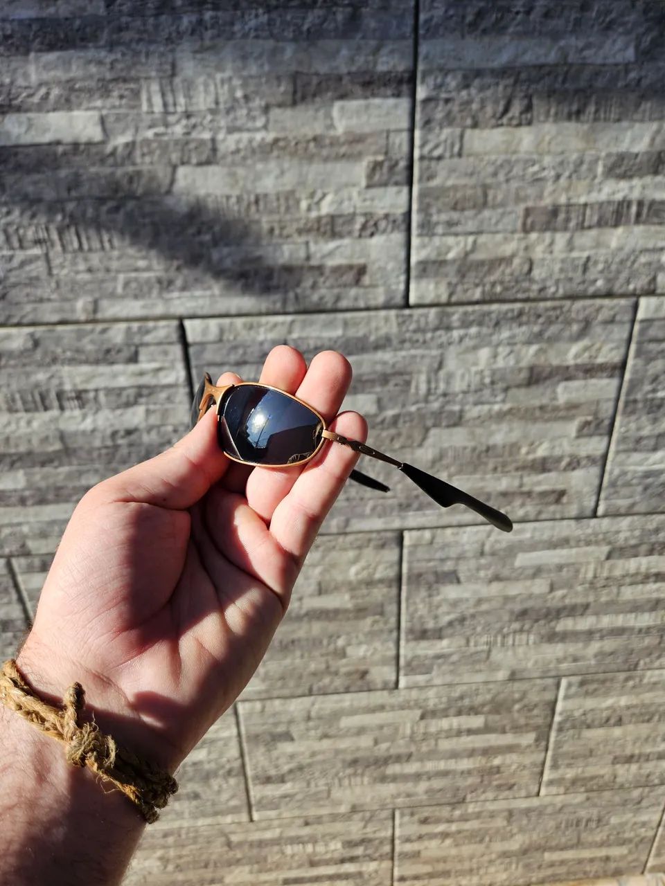 Oakley A wire cooper 