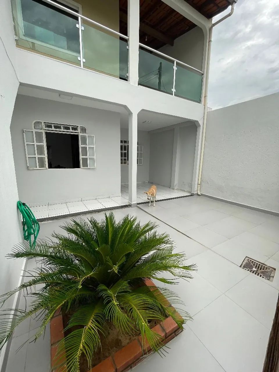 OPORTUNIDADE: CASA A 5 MINUTOA DO CENTRO