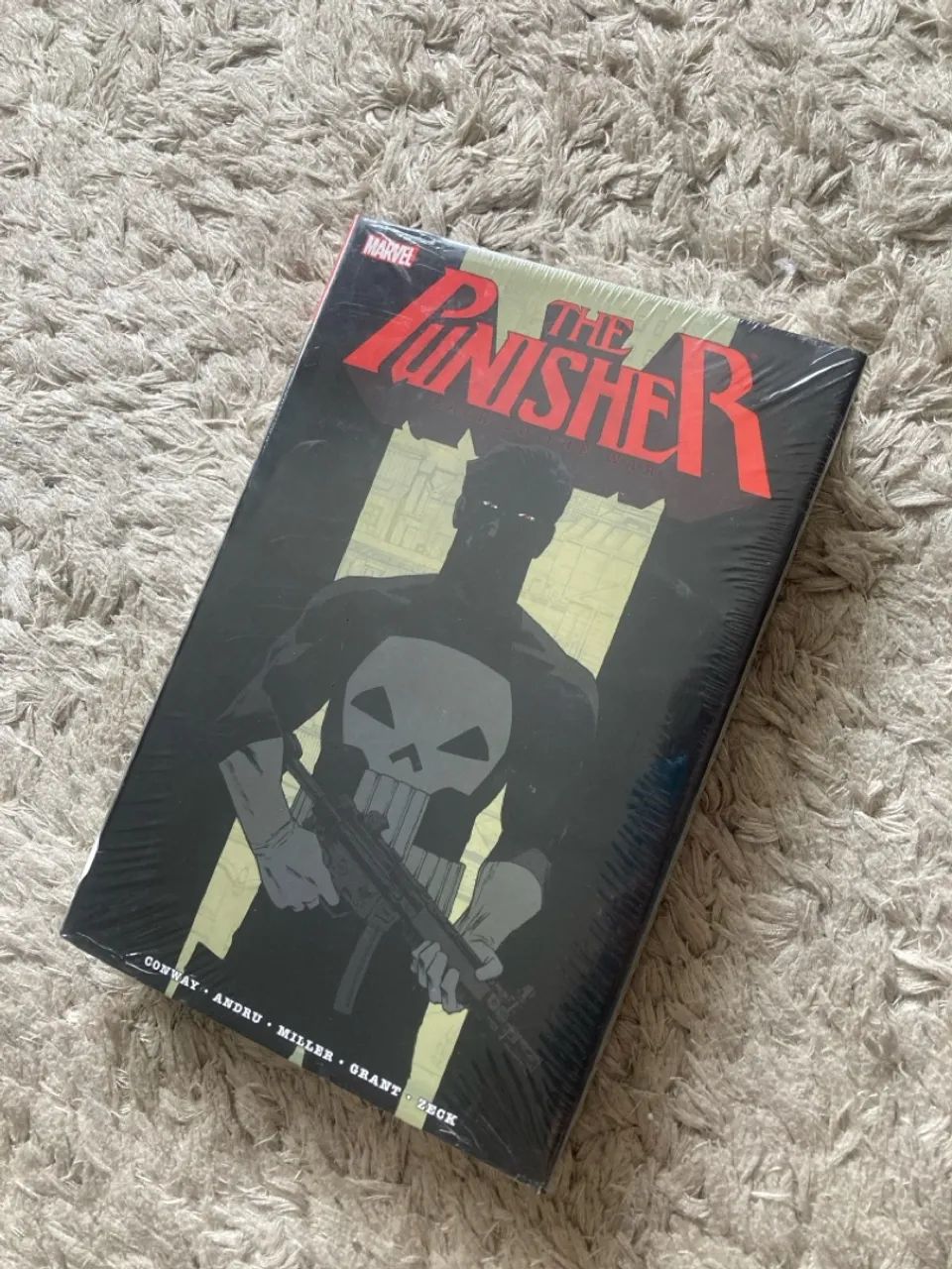Punisher Justiceiro Omnibus em Inglês lacrado