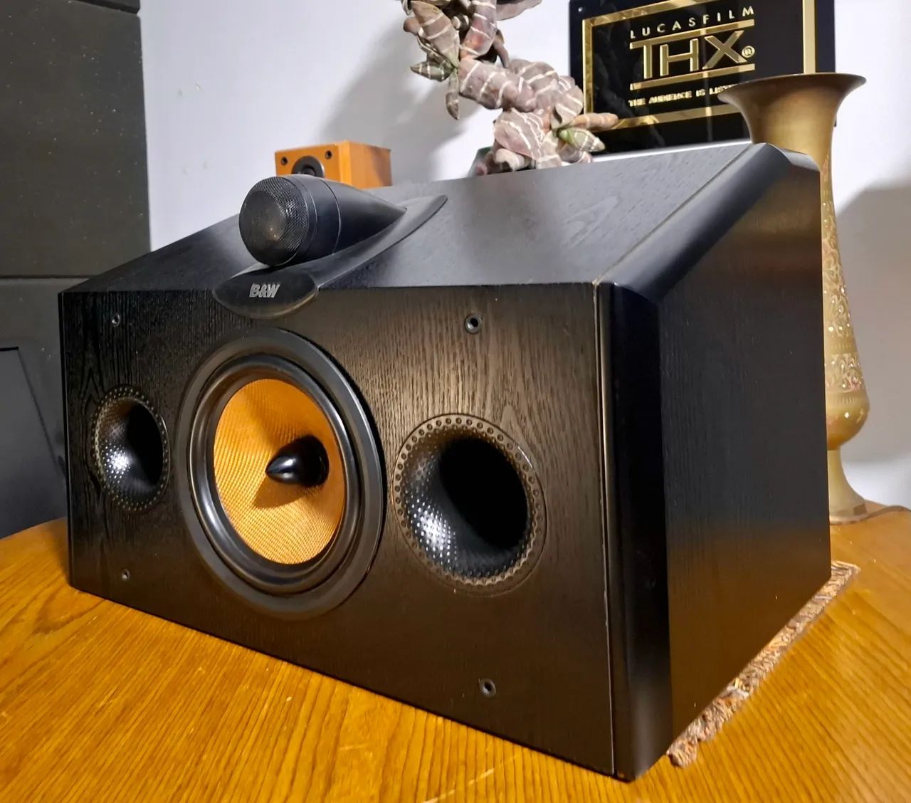 CAIXA ACUSTICA B&W CDM CNT 120W 8ohms 46Hz 91dB