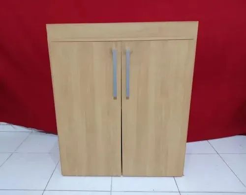 Armário em MDF Cor: Amadeirado