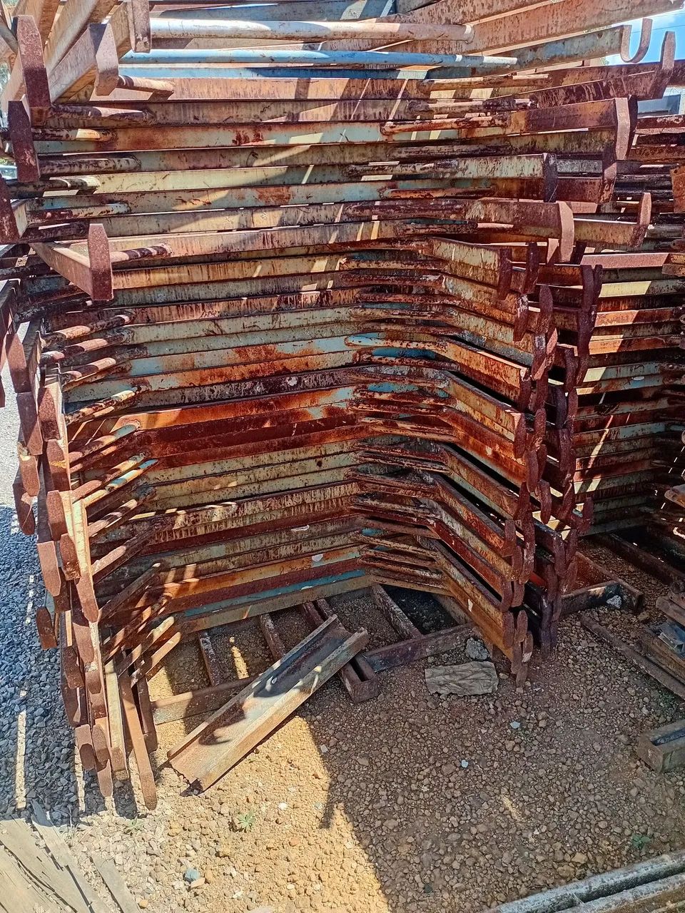 Mesas de andaimes 200x120 para construção em ótimo estado  - Foto 2