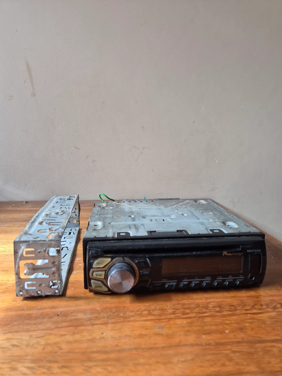 Som automotivo Pioneer MVH X168Ui