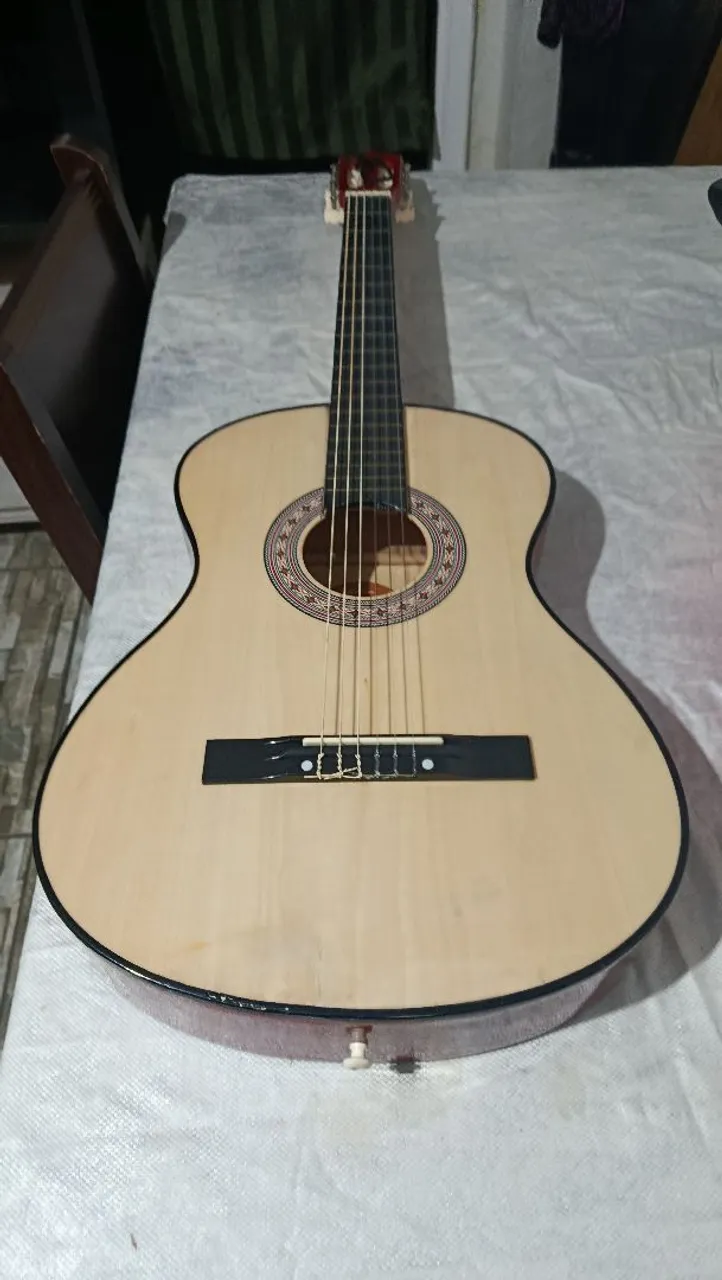 Violão Acústico