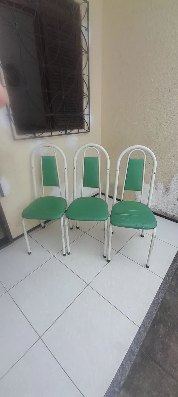 Mesa com 3 cadeiras  - Foto 3