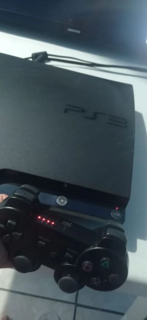 PlayStation 3 com 1 controle + cabos   - Foto 3