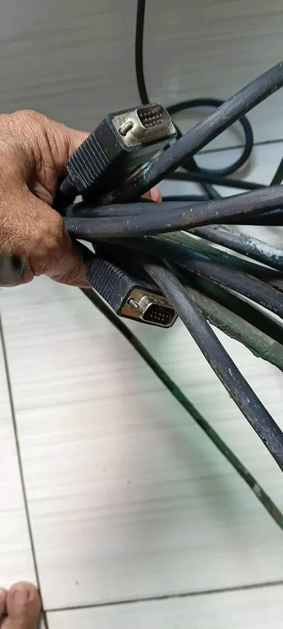 Cabo VGA com adaptador de saída HDMI - Foto 3