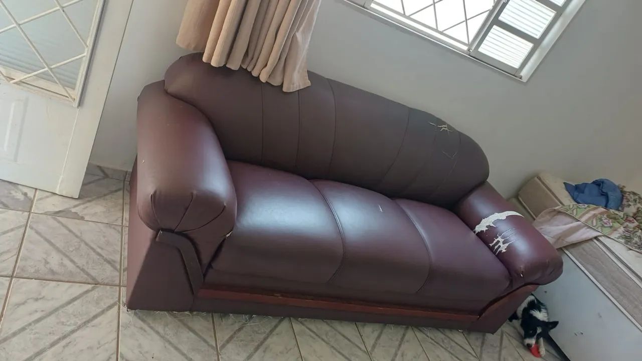 Doação sofá 65569111766019121
