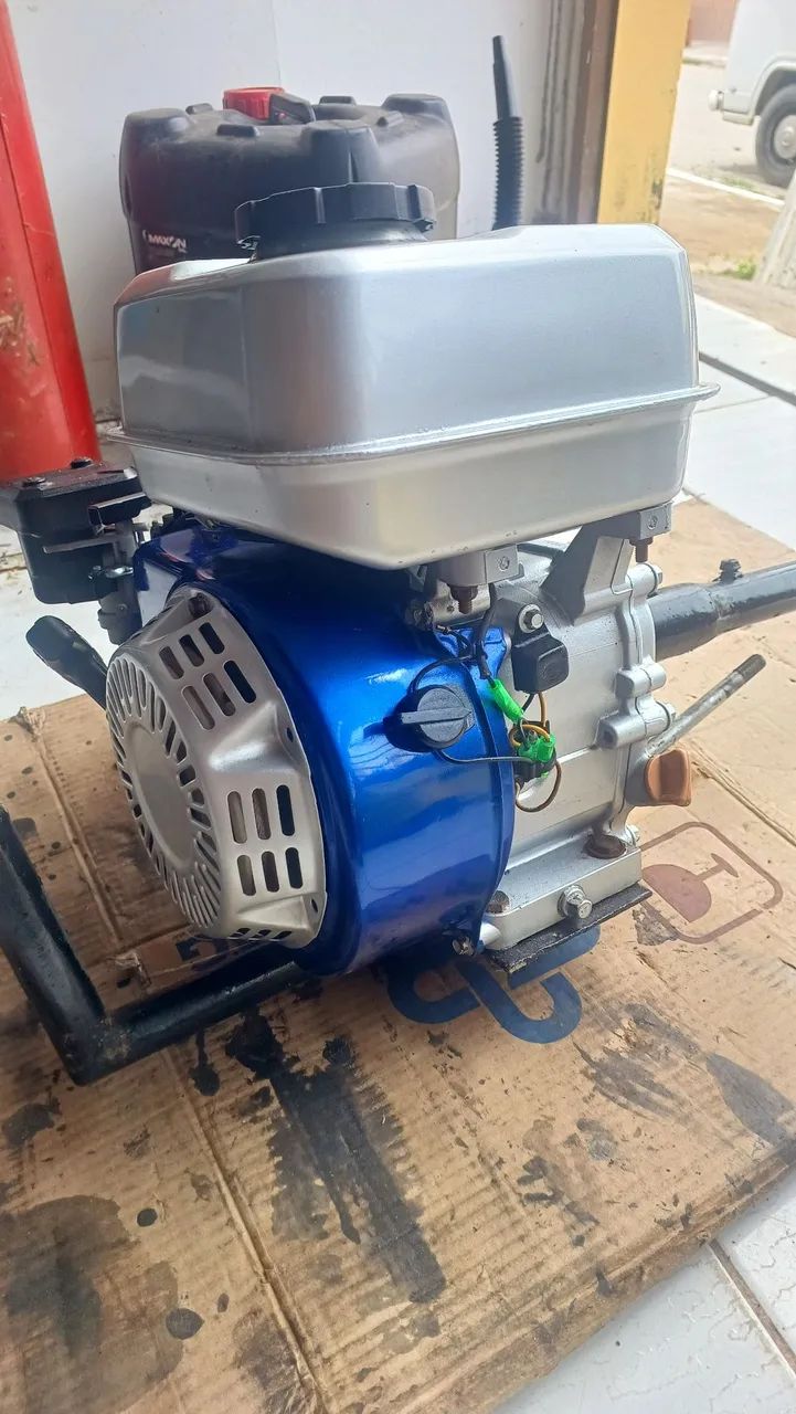 Motor Toyama 6.0hp com rabeta completa - Foto 5