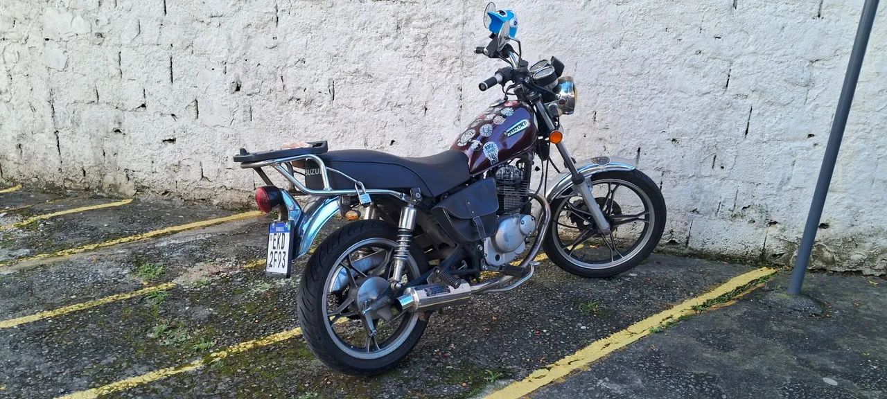 Suzuki Intruder 125 - Foto 4