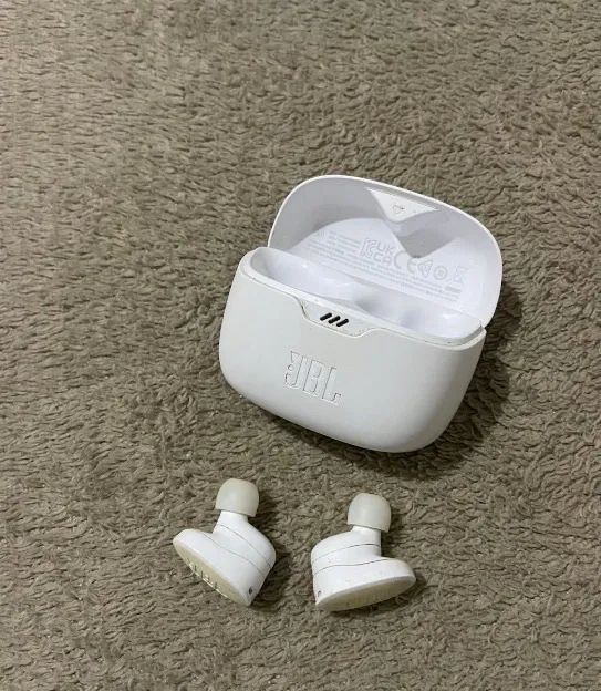 JBL Tune Buds - Foto 2