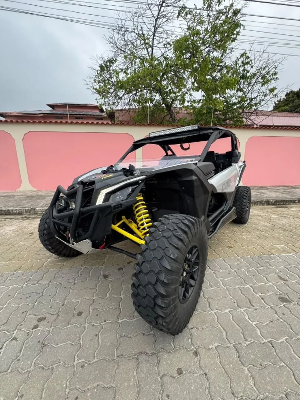 UTV MAVERICK X3 - Foto 2