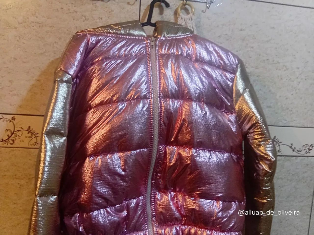 Super oferta | Jaqueta nova puff metálica Anna torquato nova - Foto 2