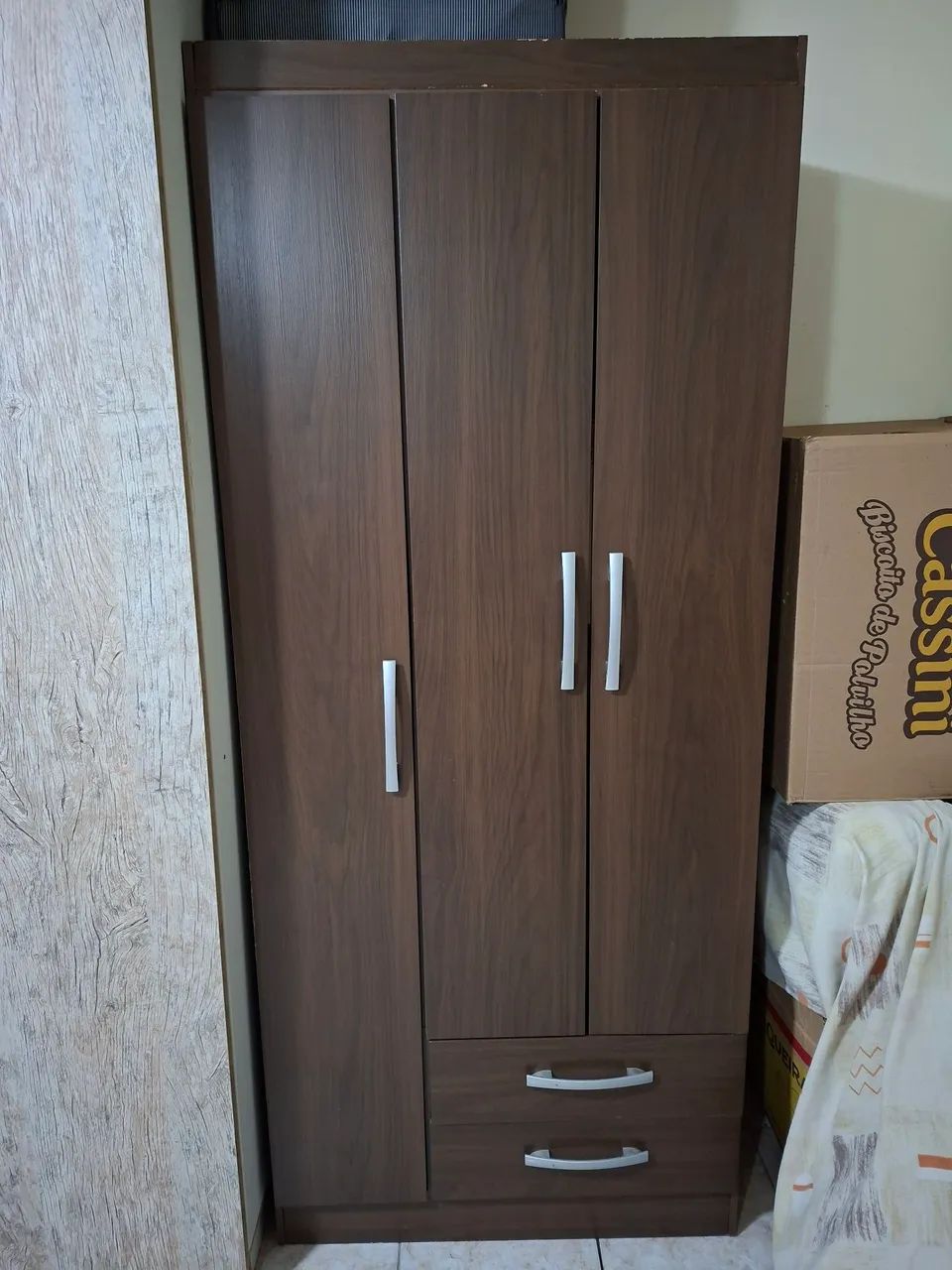 Guarda roupa 3 portas .Oportunidade. 