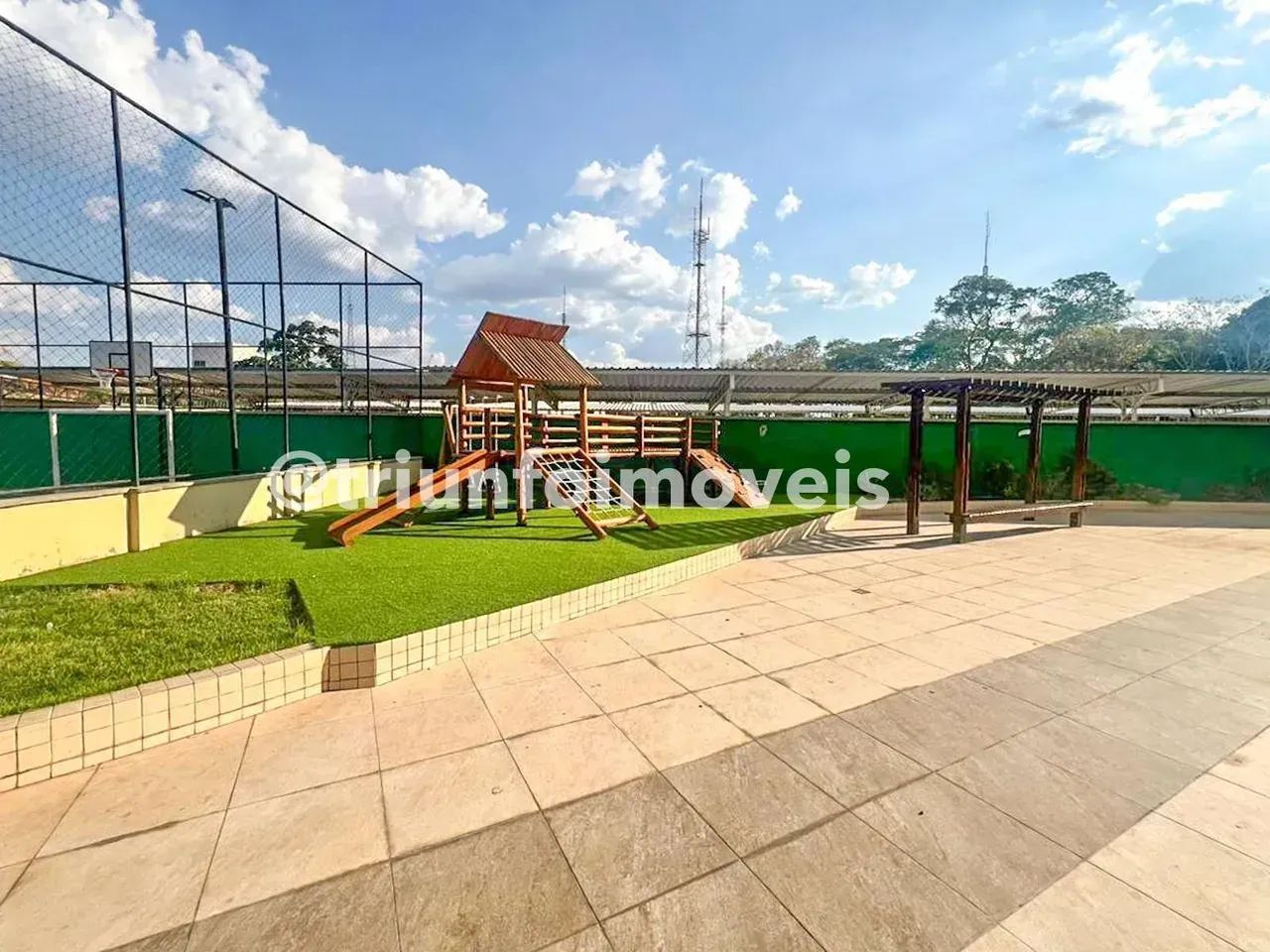 Apartamento no Monte Castelo com 2 quartos
