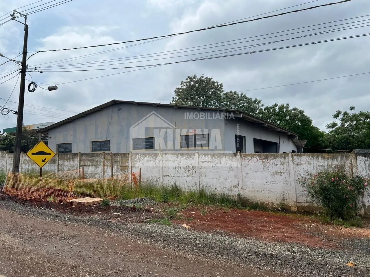 BARRACÃO À VENDA NO CARÁ-CARÁ - Foto 2