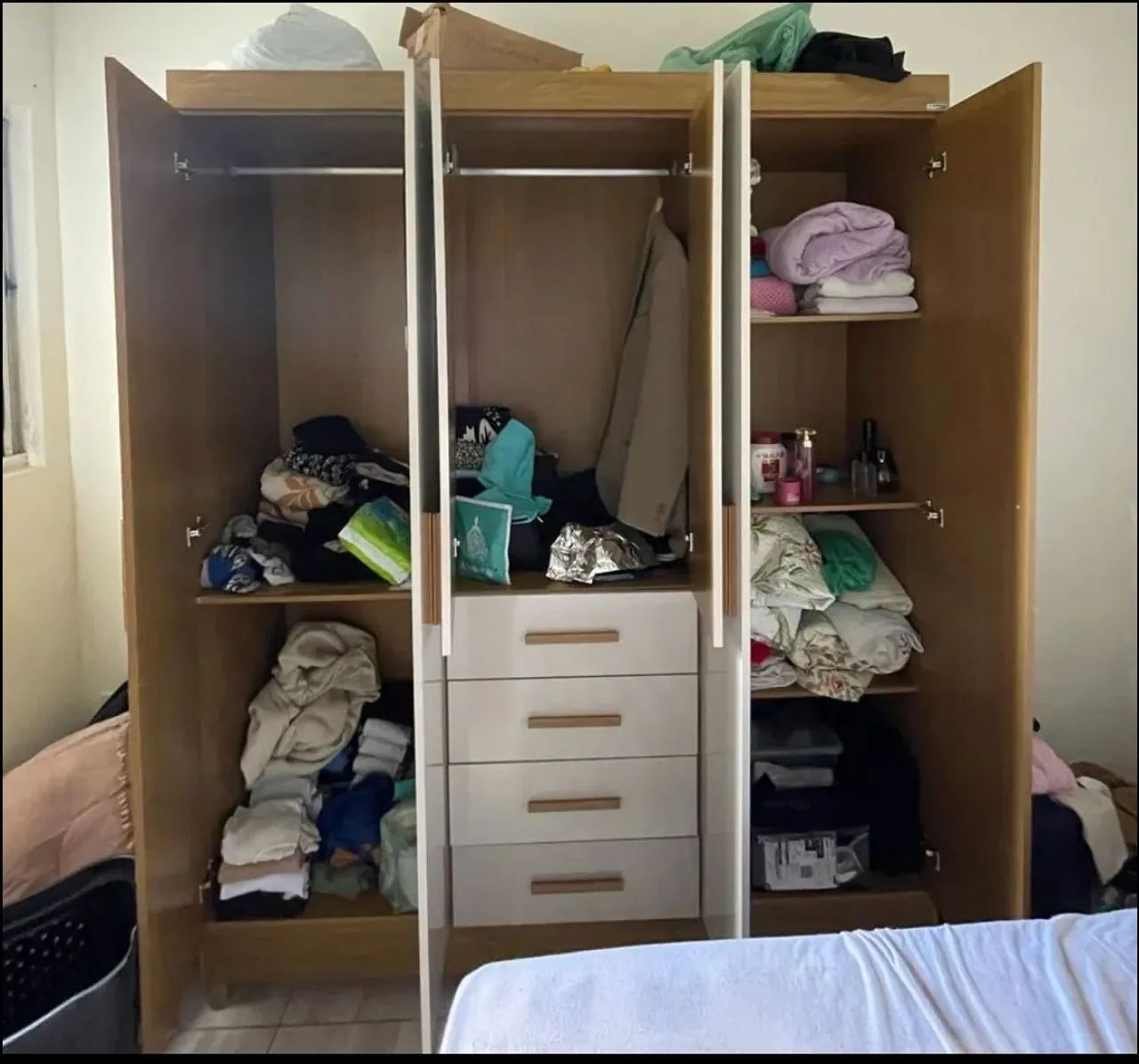 Guarda roupa de casal NOVO - Foto 2