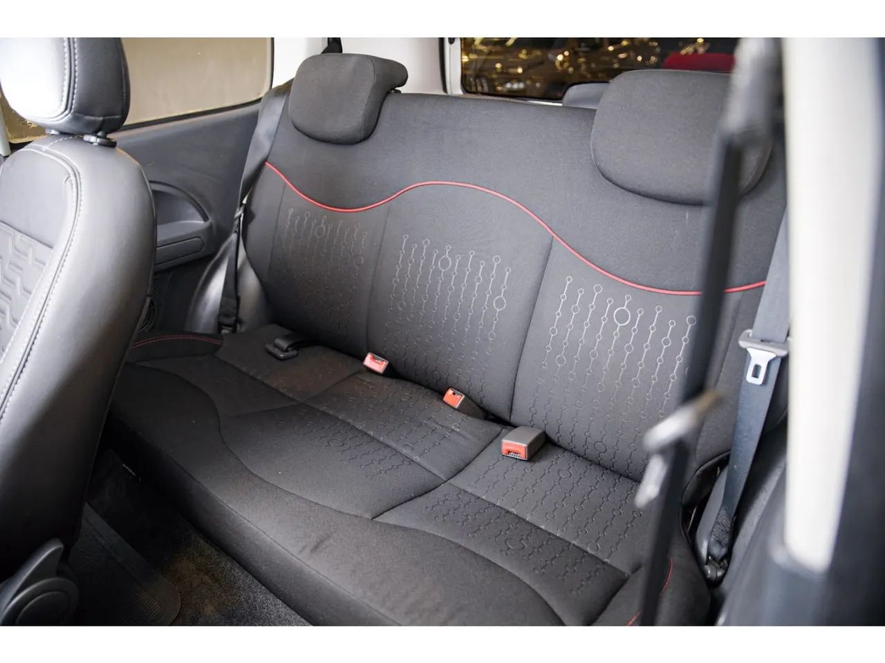 Fiat Uno SPORTING 1.4 EVO Fire Flex 8V 4p, foto 14 de 20