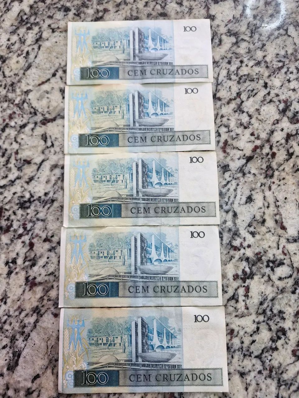 VENDO 5 NOTAS DE CEM CRUZADOS  - Foto 2