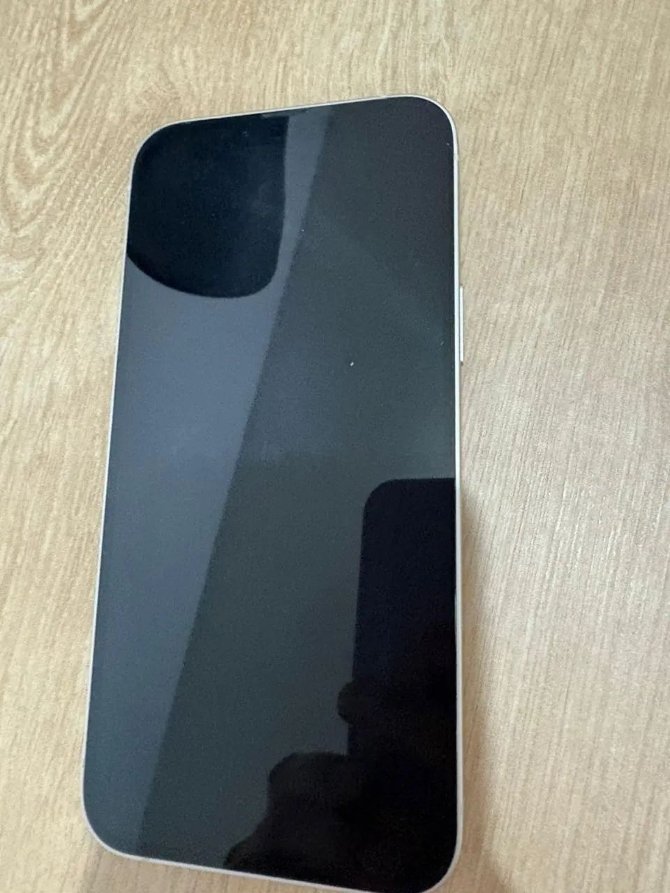iPhone 16 - 128 GB - Super conservado - Foto 3