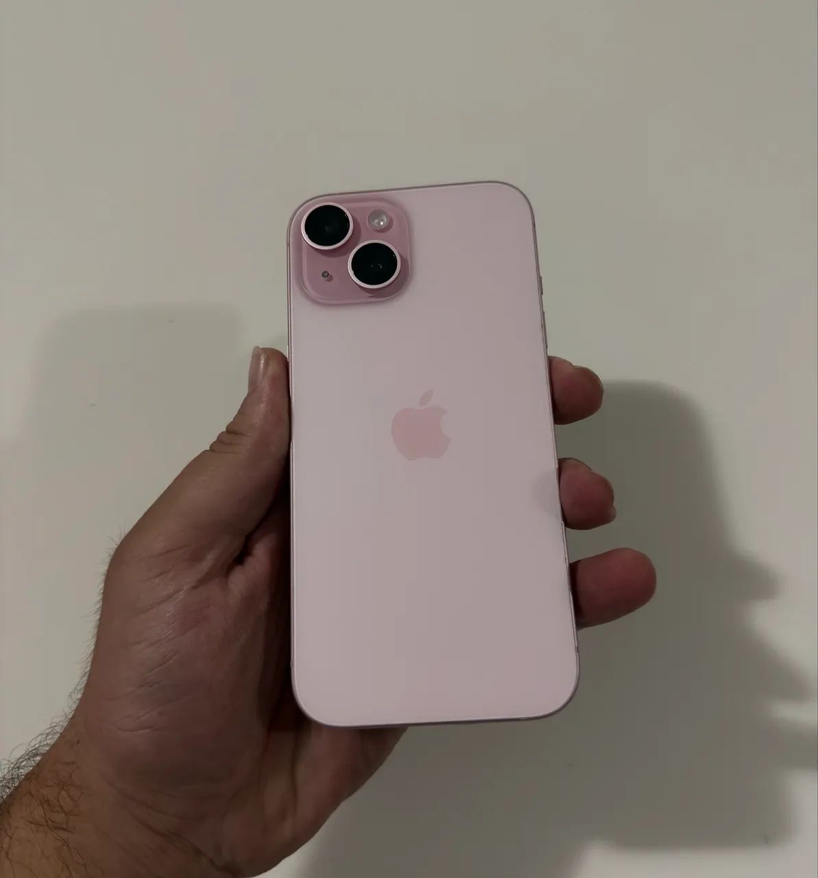 iPhone 15 Rosa 256gb 6 meses garantia 