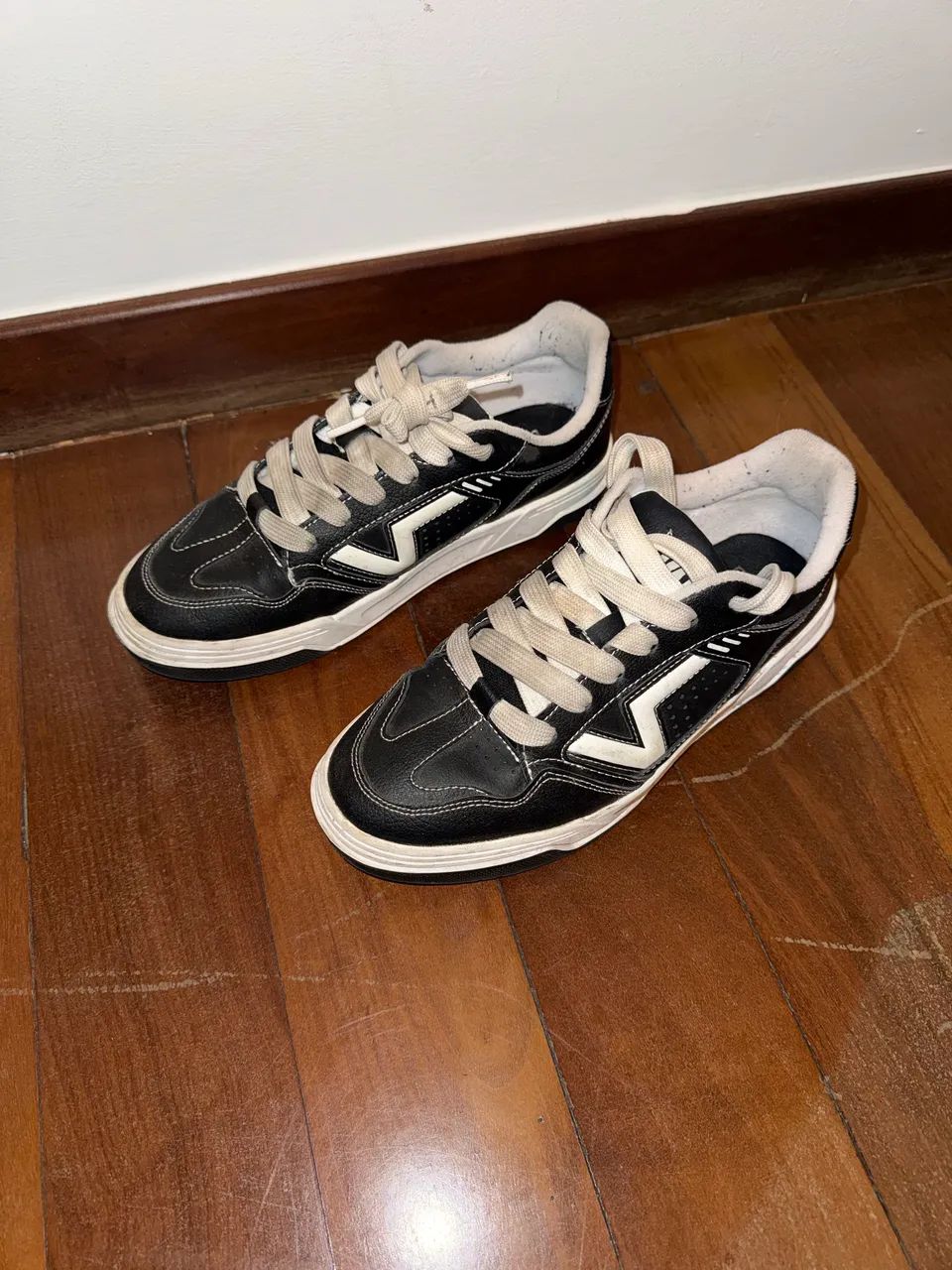 Tênis Vans Upland Black White Original  - Foto 2