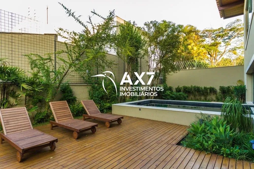 Casa com 5 Quartos e 6 banheiros à Venda, 645 m² - Foto 3