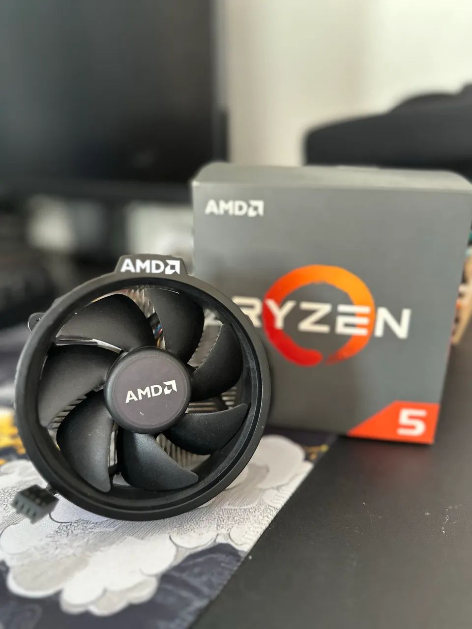 Processador AMD Ryzen 5 2600 ? Completo com Cooler Original - Foto 3
