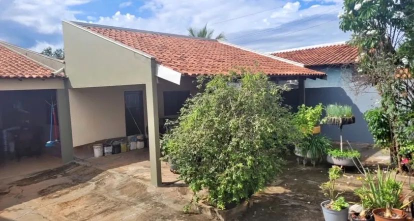 Lv* casa a venda em Jucutuquara 