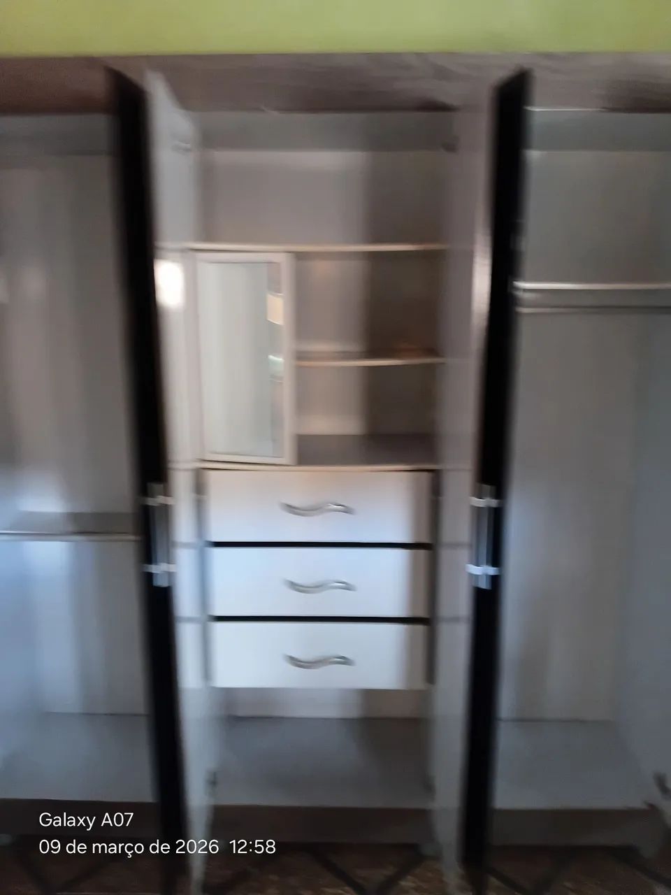 GUARDA ROUPAS GRANDE - Foto 3