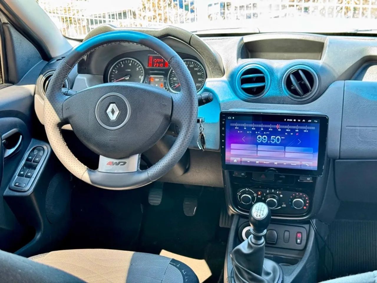 Renault Duster Techroad 4X4 2.0 16V Mec. 2015 - Foto 2