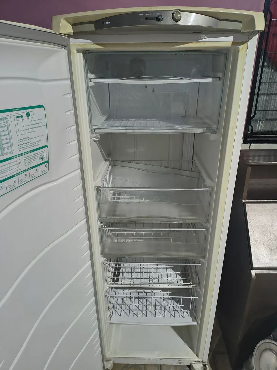 Freezer Comsul