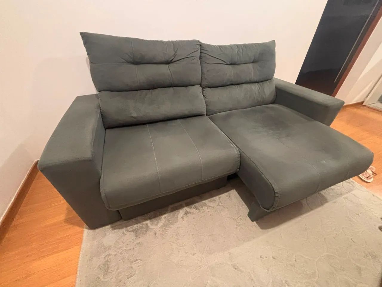 Sofá retrátil de 2 lugares  - Foto 3